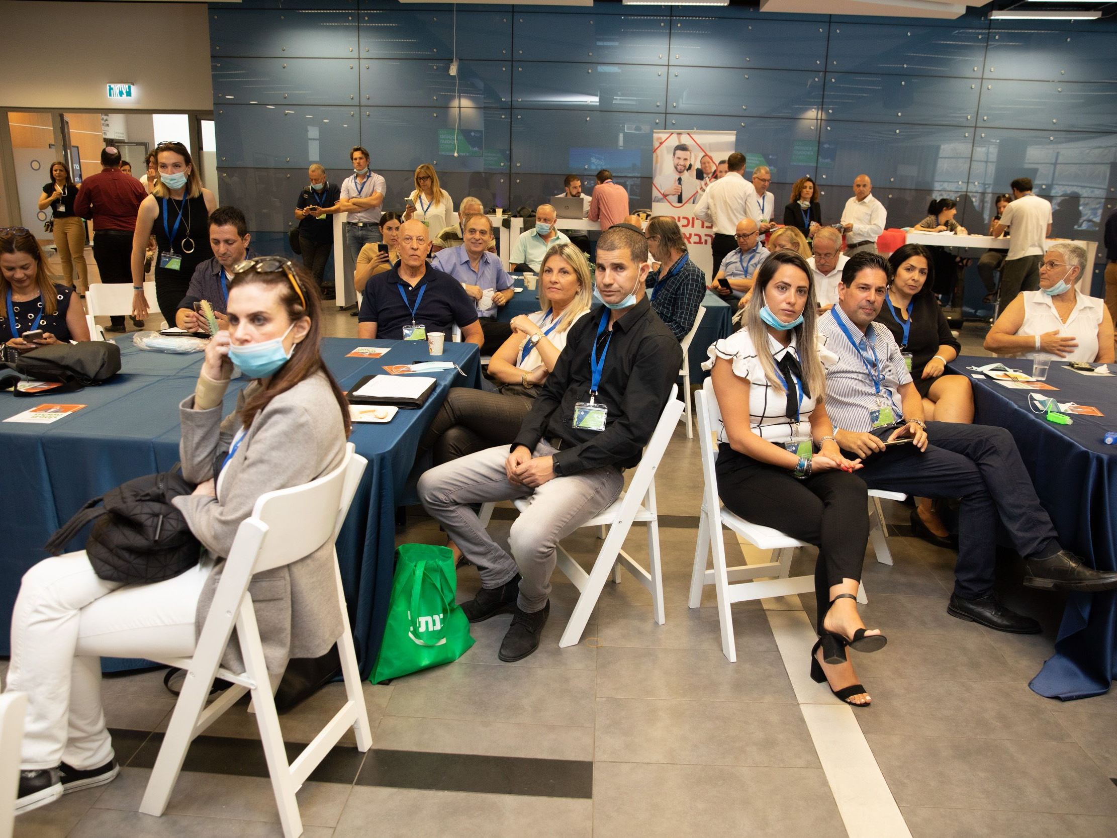 לחיצה להגדלת תמונה 