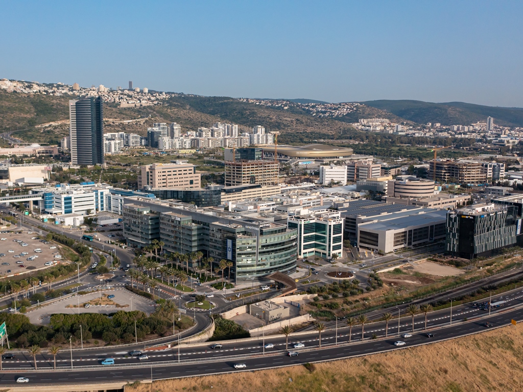 לחיצה להגדלת תמונה 