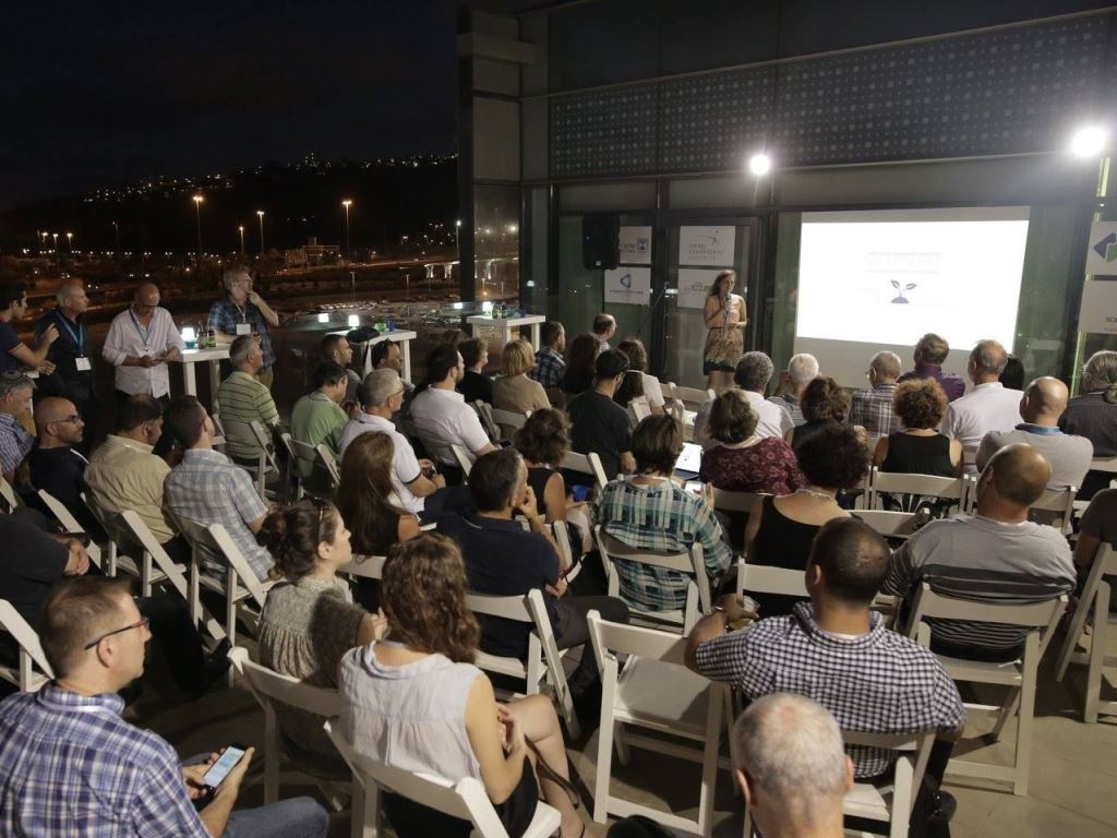 לחיצה להגדלת תמונה 